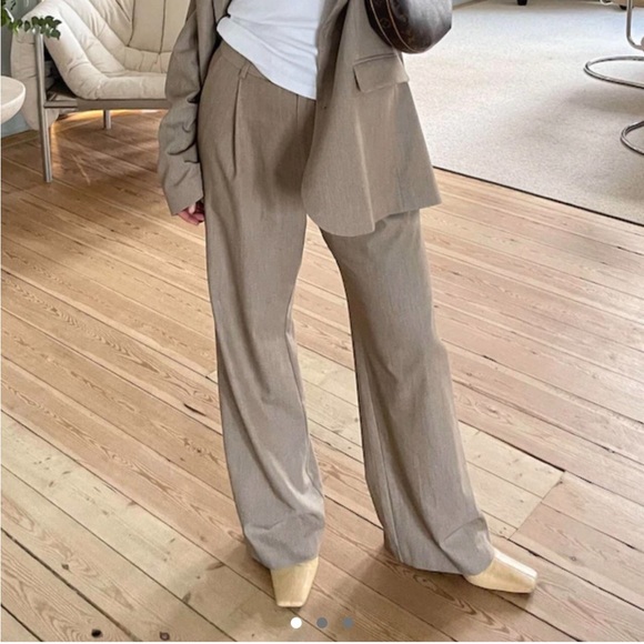 Djerf Avenue Pants - Djerf Avenue Favorite Pant in oat